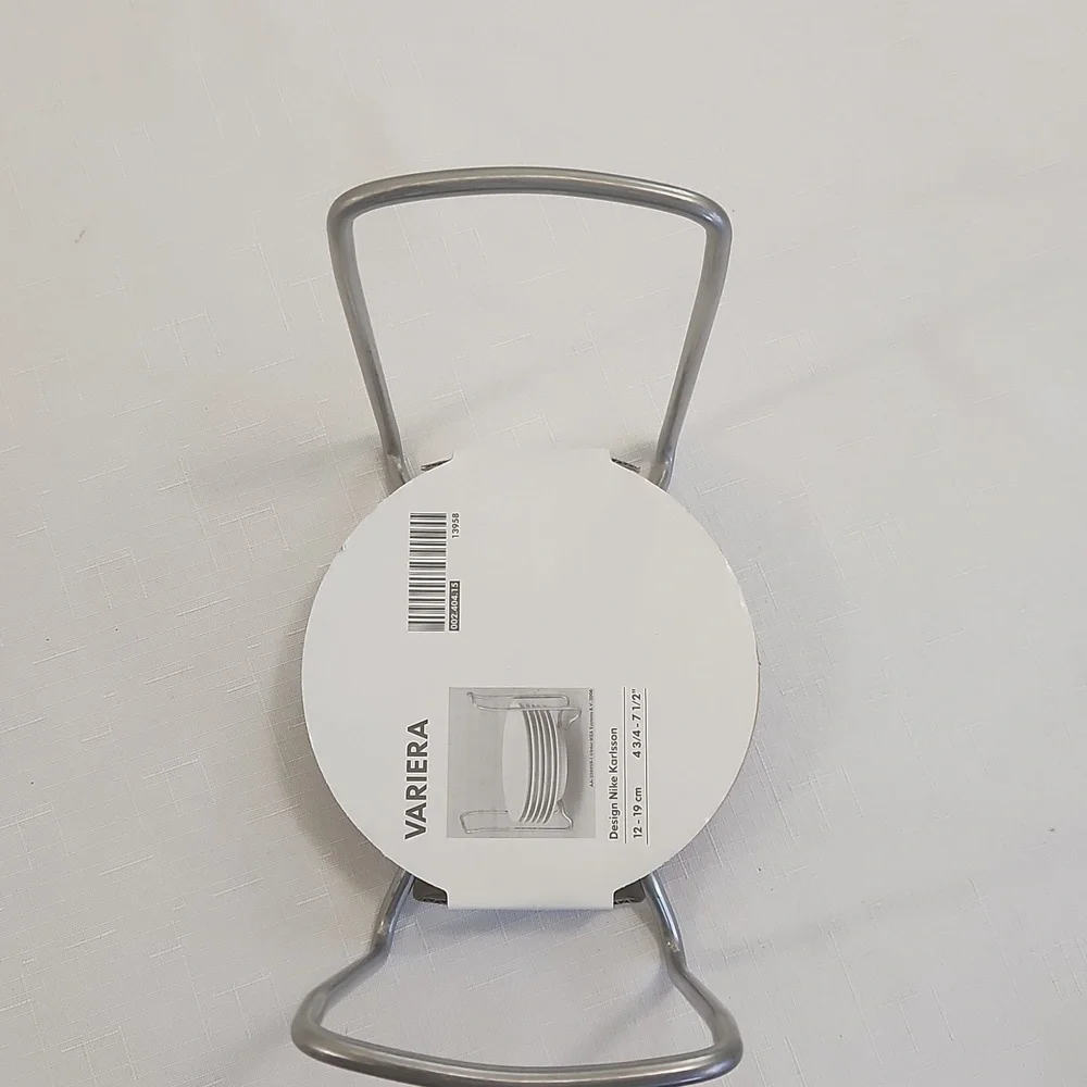Ikea Variera Adjustable Plate Holder. NWT  Size 4 3/4